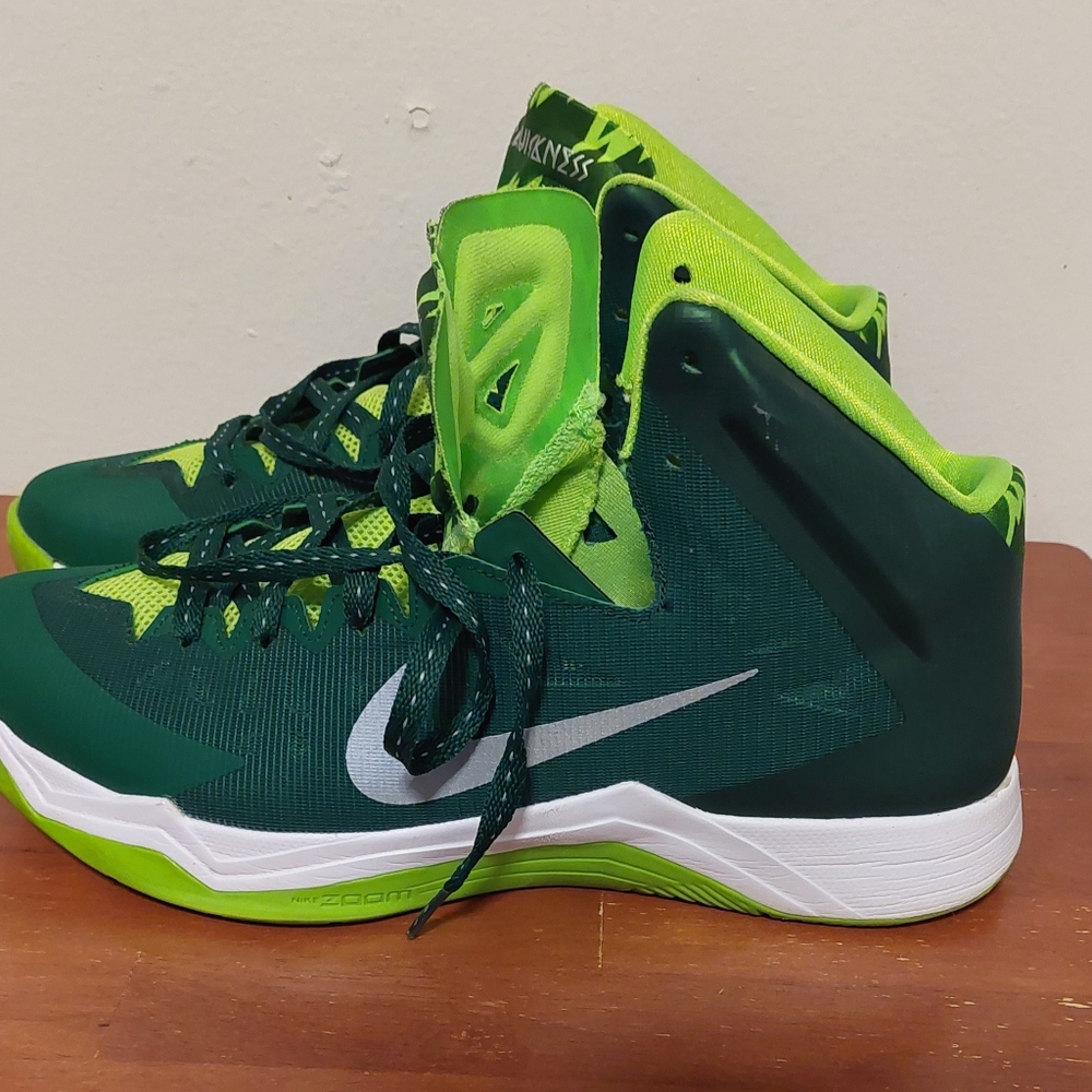 Nike Hyperquickness Bball Kicks. - image 7